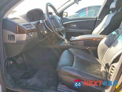 Zdjęcie 7 z 12 samochodu: 2006 BMW 750 LI VIN:WBAHN83596DT64068 - miniatura