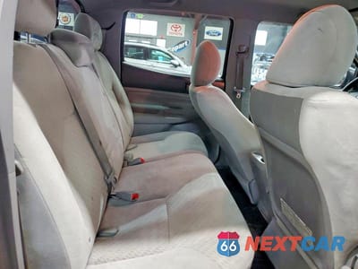 Zdjęcie 10 z 12 samochodu: 2011 TOYOTA TACOMA DOUBLE CAB LONG BED VIN:3TMMU4FN2BM030035 - miniatura