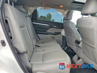 Zdjęcie 11 z 14 samochodu: 2018 TOYOTA HIGHLANDER HYBRID XLE VIN:5TDJGRFH7JS042293 - miniatura