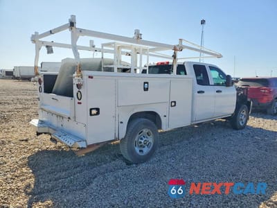 Trzecie zdjęcie samochodu z tyłu: 2015 CHEVROLET SILVERADO 2500 VIN:1GB2CUEG9FZ137265 - miniatura