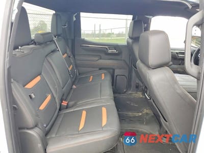 Zdjęcie 10 z 13 samochodu: 2025 GMC SIERRA K1500 AT4 VIN:3GTUUEEL1SG355781 - miniatura
