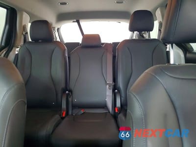 Zdjęcie 10 z 12 samochodu: 2026 KIA CARNIVAL LXS VIN:KNDNB5K39T6592178 - miniatura