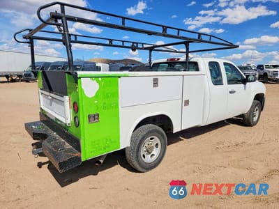 Trzecie zdjęcie samochodu z tyłu: 2009 CHEVROLET SILVERADO UTILITY / SERVICE TRUCK VIN:1GBHK49K99E150363 - miniatura