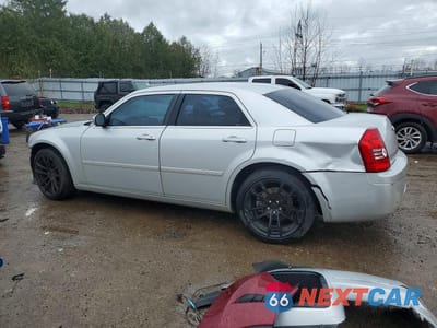 Drugie zdjęcie samochodu z przodu: 2005 CHRYSLER 300 TOURING VIN:2C3JA53G35H678613 - miniatura