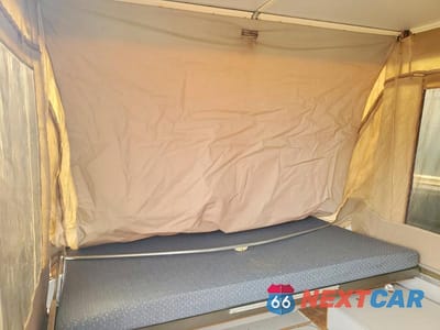 Zdjęcie 6 z 10 samochodu: 1992 JAYCO CAMPER VIN:1UJAJ01E2N1FF0909 - miniatura