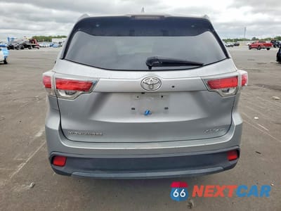Zdjęcie 6 z 14 samochodu: 2016 TOYOTA HIGHLANDER XLE VIN:5TDJKRFH0GS263340 - miniatura