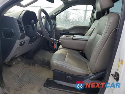 Zdjęcie 7 z 12 samochodu: 2020 FORD F350 SUPER DUTY VIN:1FTRF3B6XLEC74371 - miniatura