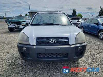 Piąte zdjęcie samochodu w środku: 2005 HYUNDAI TUCSON GLS VIN:KM8JN12D25U085396 - miniatura