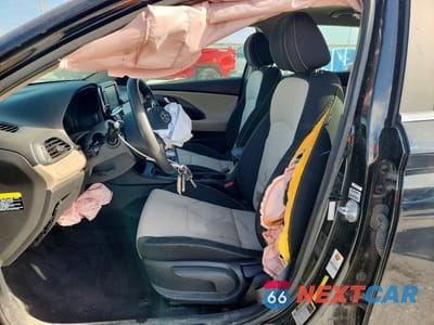 Zdjęcie 7 z 13 samochodu: 2018 HYUNDAI ELANTRA GT BASE VIN:KMHH35LE2JU070703 - miniatura
