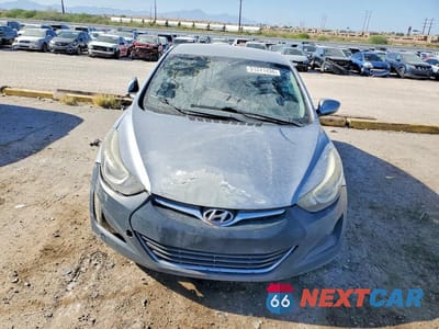 Piąte zdjęcie samochodu w środku: 2016 HYUNDAI ELANTRA SE VIN:5NPDH4AE6GH727409 - miniatura