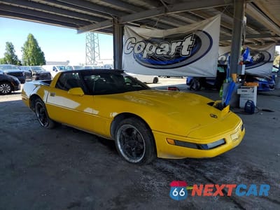 Czwarte zdjęcie samochodu z boku: 1995 CHEVROLET CORVETTE VIN:1G1YY22P2S5100438 - miniatura