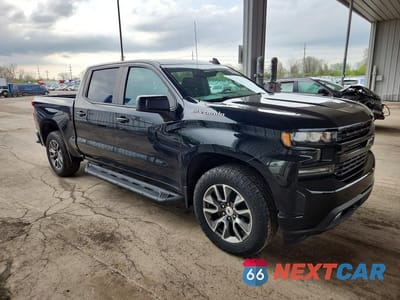 Czwarte zdjęcie samochodu z boku: 2020 CHEVROLET SILVERADO K1500 RST VIN:3GCUYEED4LG176794 - miniatura