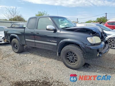 Czwarte zdjęcie samochodu z boku: 2003 TOYOTA TUNDRA ACCESS CAB SR5 VIN:5TBBT44123S405944 - miniatura