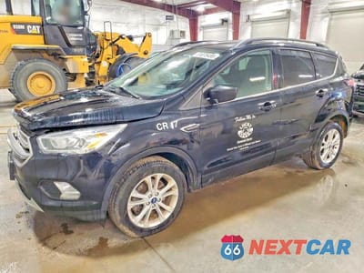 2017 FORD ESCAPE SE 1FMCU9G94HUD32162 - główne zdjęcie licytacji z USA - miniatura