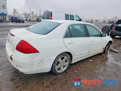 Trzecie zdjęcie samochodu z tyłu: 2007 HONDA ACCORD SE VIN:JHMCM56397C012476 - miniatura