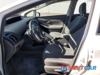 Zdjęcie 7 z 12 samochodu: 2010 TOYOTA PRIUS II VIN:JTDKN3DU2A0062039 - miniatura