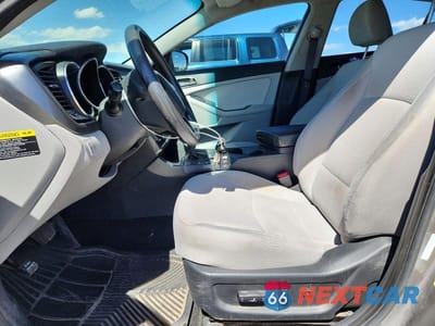 Zdjęcie 7 z 12 samochodu: 2013 KIA OPTIMA LX VIN:5XXGM4A75DG099781 - miniatura