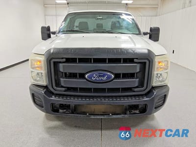 Piąte zdjęcie samochodu w środku: 2016 FORD F250 SUPER DUTY VIN:1FTBF2A6XGED27735 - miniatura