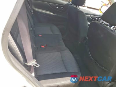 Zdjęcie 10 z 12 samochodu: 2020 NISSAN ROGUE SV VIN:JN8AT2MTXLW010469 - miniatura
