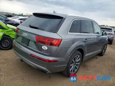 Trzecie zdjęcie samochodu z tyłu: 2017 AUDI Q7 PRESTIGE VIN:WA1VAAF76HD046945 - miniatura