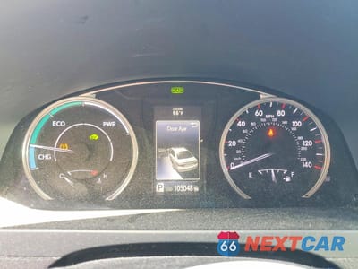 Zdjęcie 9 z 12 samochodu: 2015 TOYOTA CAMRY HYBRID SE VIN:4T1BD1FK7FU175645 - miniatura