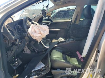 Zdjęcie 7 z 13 samochodu: 2016 VOLVO XC60 T5 PREMIER VIN:YV4612RK7G2809689 - miniatura