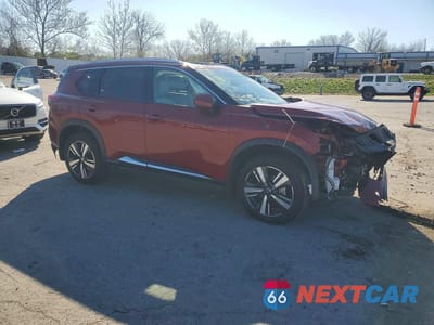 Czwarte zdjęcie samochodu z boku: 2021 NISSAN ROGUE SL VIN:5N1AT3CA3MC801250 - miniatura