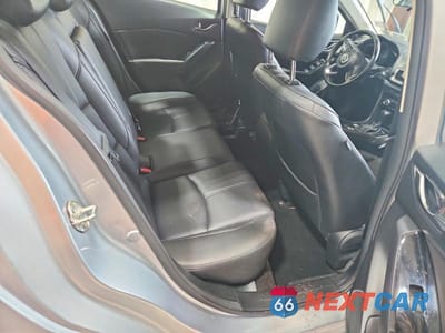 Zdjęcie 10 z 12 samochodu: 2018 MAZDA 3 TOURING VIN:3MZBN1V35JM211970 - miniatura