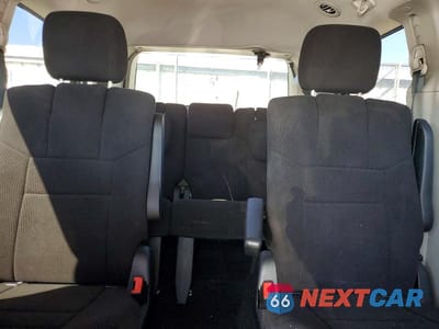 Zdjęcie 10 z 13 samochodu: 2013 DODGE GRAND CARAVAN SXT VIN:2C4RDGCG7DR516140 - miniatura