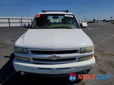 Piąte zdjęcie samochodu w środku: 2005 CHEVROLET TAHOE C1500 VIN:1GNEC13T65R198442 - miniatura