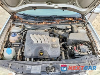 Zdjęcie 11 z 12 samochodu: 2004 VOLKSWAGEN JETTA GL VIN:WVWRL61J54W024323 - miniatura