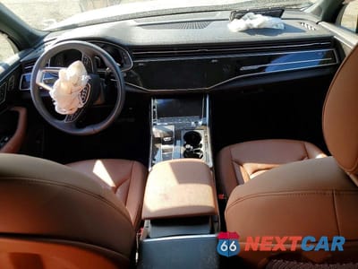 Zdjęcie 8 z 13 samochodu: 2023 AUDI Q7 PREMIUM PLUS VIN:WA1LCBF79PD017896 - miniatura
