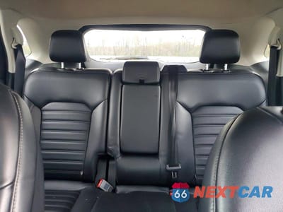 Zdjęcie 10 z 14 samochodu: 2019 FORD EDGE SEL VIN:2FMPK4J92KBB92788 - miniatura