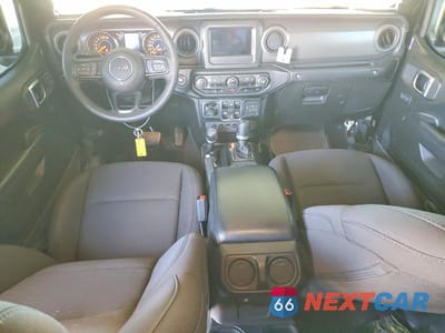 Zdjęcie 8 z 12 samochodu: 2023 JEEP GLADIATOR SPORT VIN:1C6HJTAG6PL529482 - miniatura