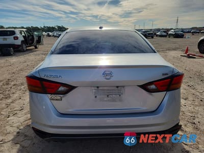 Zdjęcie 6 z 12 samochodu: 2019 NISSAN ALTIMA 2.5 SR VIN:1N4BL4CV0KC198083 - miniatura