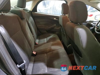 Zdjęcie 10 z 12 samochodu: 2016 FORD FOCUS SE VIN:1FADP3F28GL295516 - miniatura