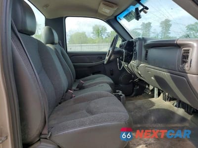 Zdjęcie 10 z 12 samochodu: 2006 GMC NEW SIERRA C1500 VIN:3GTEC14X16G257070 - miniatura