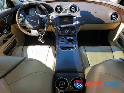 Zdjęcie 8 z 12 samochodu: 2013 JAGUAR XJL PORTFOLIO VIN:SAJWJ2GD4D8V51942 - miniatura