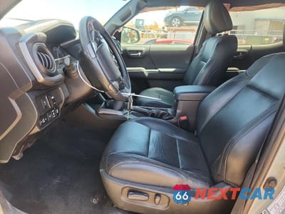 Zdjęcie 7 z 13 samochodu: 2022 TOYOTA TACOMA TRD OFF-ROAD VIN:3TYCZ5AN6NT055474 - miniatura