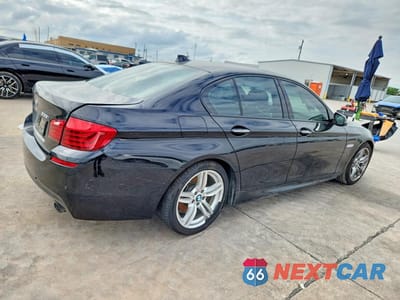 Trzecie zdjęcie samochodu z tyłu: 2016 BMW 535 I VIN:WBA5B1C53GG133461 - miniatura