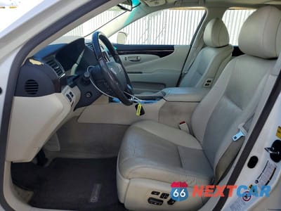 Zdjęcie 7 z 11 samochodu: 2008 LEXUS LS 460 BASE VIN:JTHBL46FX85068483 - miniatura