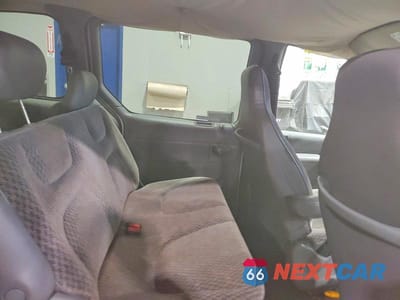 Zdjęcie 11 z 13 samochodu: 2000 DODGE CARAVAN VIN:2B4GP2537YR827789 - miniatura