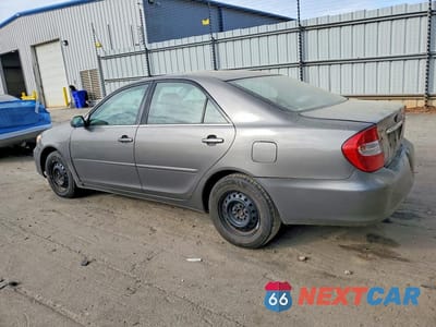 Drugie zdjęcie samochodu z przodu: 2004 TOYOTA CAMRY LE VIN:4T1BE32K04U845984 - miniatura