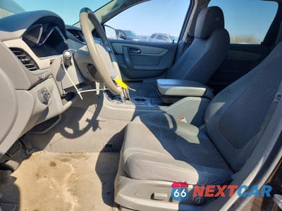 Zdjęcie 7 z 14 samochodu: 2017 CHEVROLET TRAVERSE LS VIN:1GNKRFKD9HJ313031 - miniatura