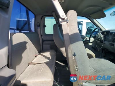 Zdjęcie 10 z 11 samochodu: 2001 FORD F250 SUPER DUTY VIN:3FTNX20L71MA86199 - miniatura