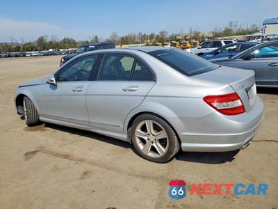 Drugie zdjęcie samochodu z przodu: 2011 MERCEDES-BENZ C 300 4MATIC VIN:WDDGF8BB1BR148348 - miniatura
