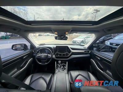 Zdjęcie 7 z 12 samochodu: 2022 TOYOTA HIGHLANDER XLE VIN:5TDGZRBH0NS579930 - miniatura