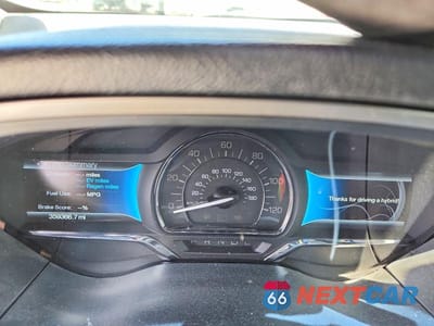 Zdjęcie 9 z 12 samochodu: 2016 LINCOLN MKZ HYBRID VIN:3LN6L2LU2GR624948 - miniatura