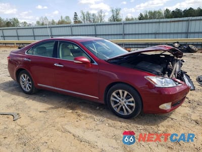 Czwarte zdjęcie samochodu z boku: 2010 LEXUS ES 350 BASE VIN:JTHBK1EG0A2386020 - miniatura