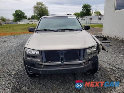 Piąte zdjęcie samochodu w środku: 2003 CHEV TRAILBLAZER VIN:1GNDT13S132330564 - miniatura